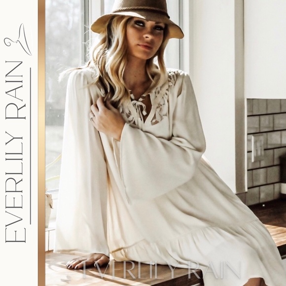 Everlily Rain - Picture 3 of 12